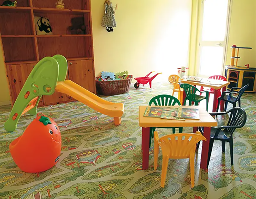 spazio giochi bambini hotel angelini hotel 3 stelle con prezzi tutto compreso per le vacanze delle famiglie con bambini